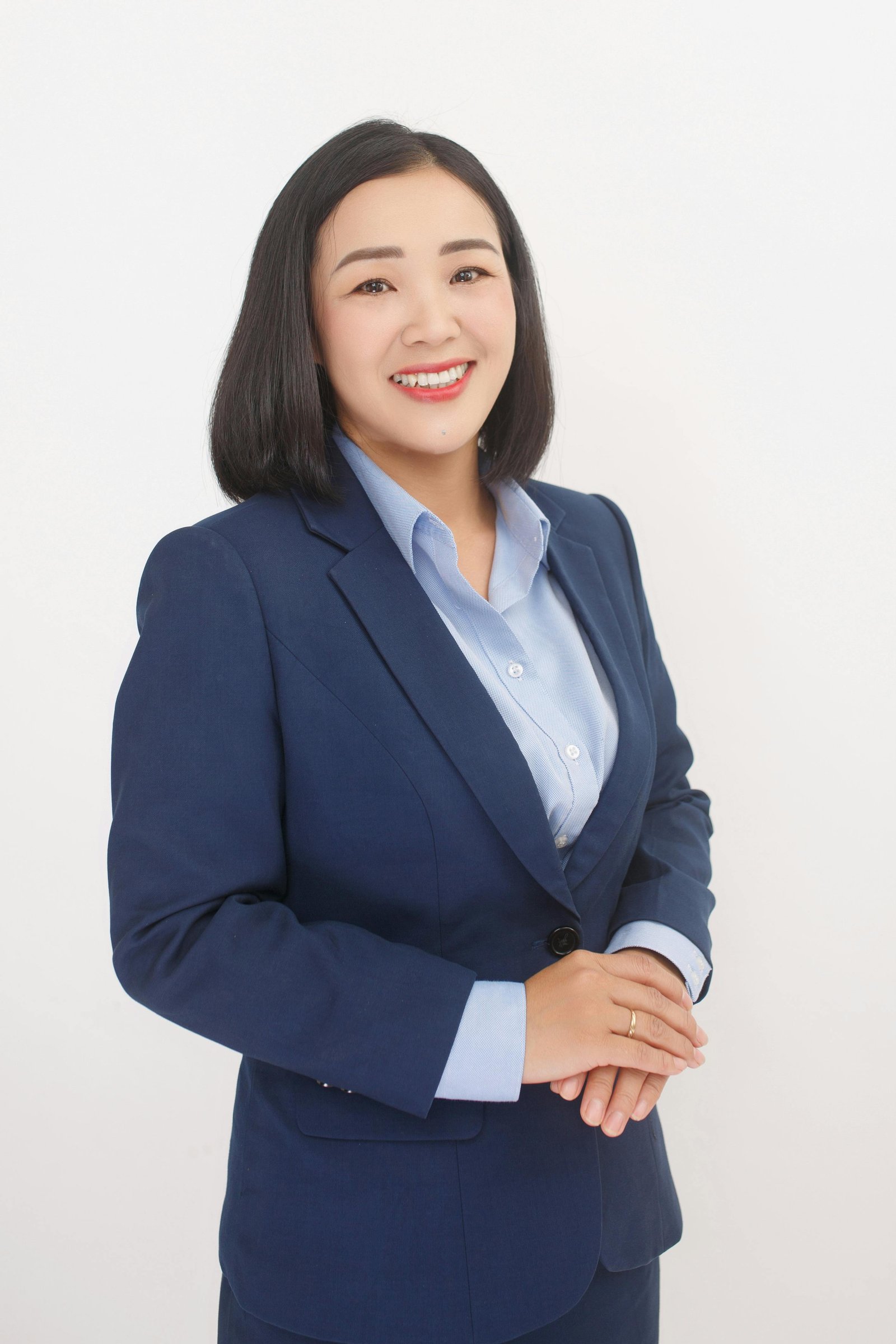 Sarah Lin — Storage Editor at AiGigabit